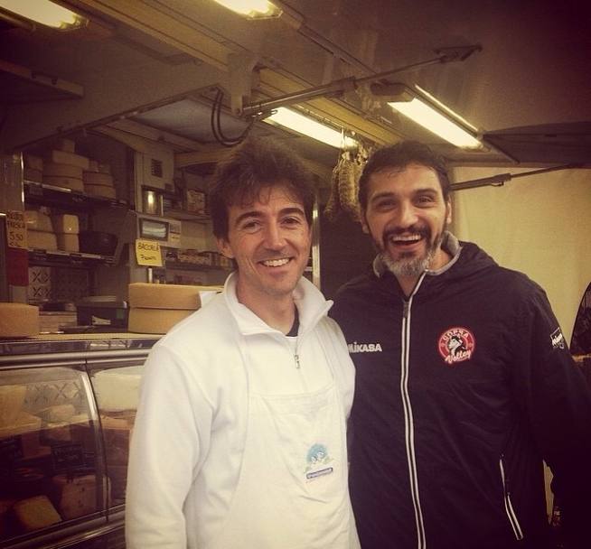 Alessandro Farina nel suo camion-frigo con l’ex compagno Samuele Papi , 2014(Sconosciuta)